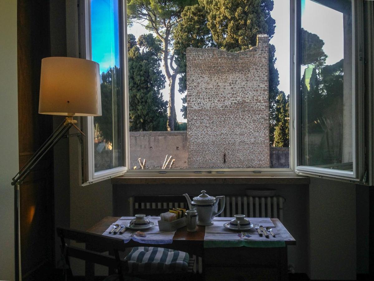 Bed & Breakfast Luminosa Vista Piramide Rom